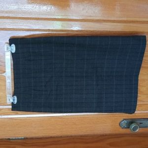 Fully-lined Wool-blend Pencil Skirt